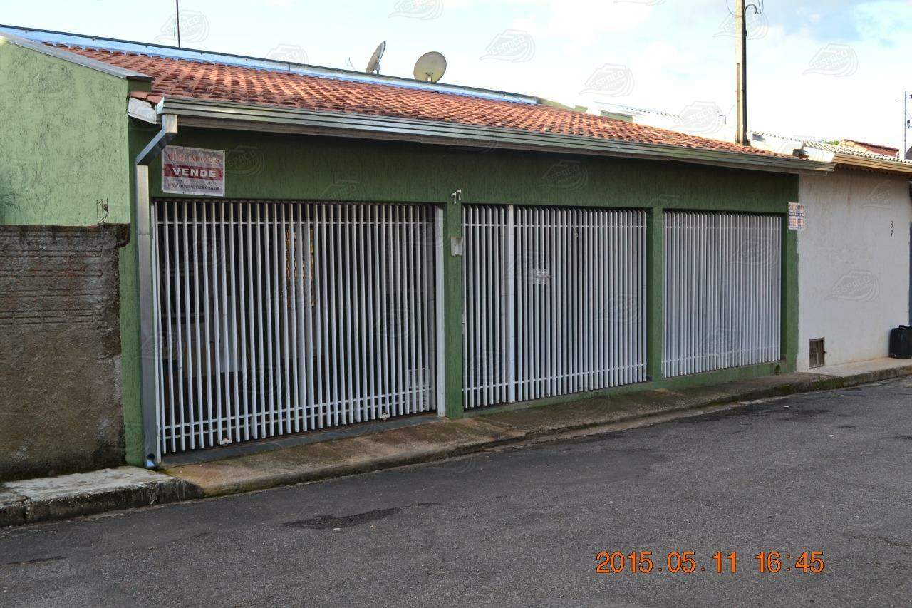 Casa à venda no Alem Linha: 