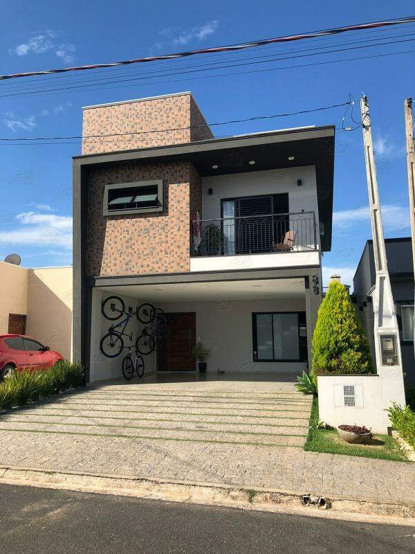 Sobrado à venda no Condomínio Alto dos Pinheiros: 