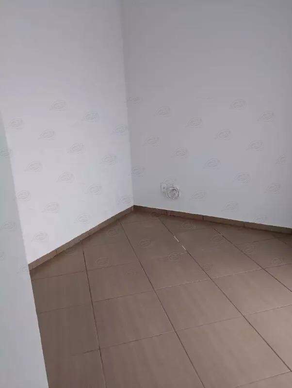 Sobrado à venda no Jardim Giovana: 