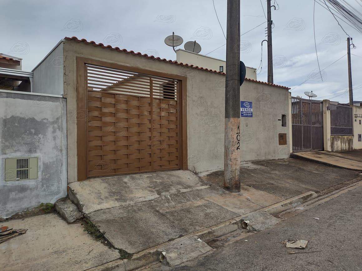 Casa à venda no Jardim São Pedro: 