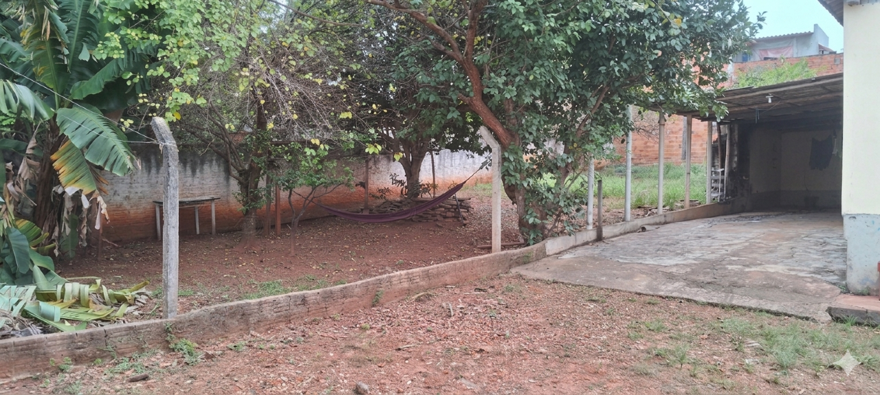 Casa à venda no Cruzeiro: 