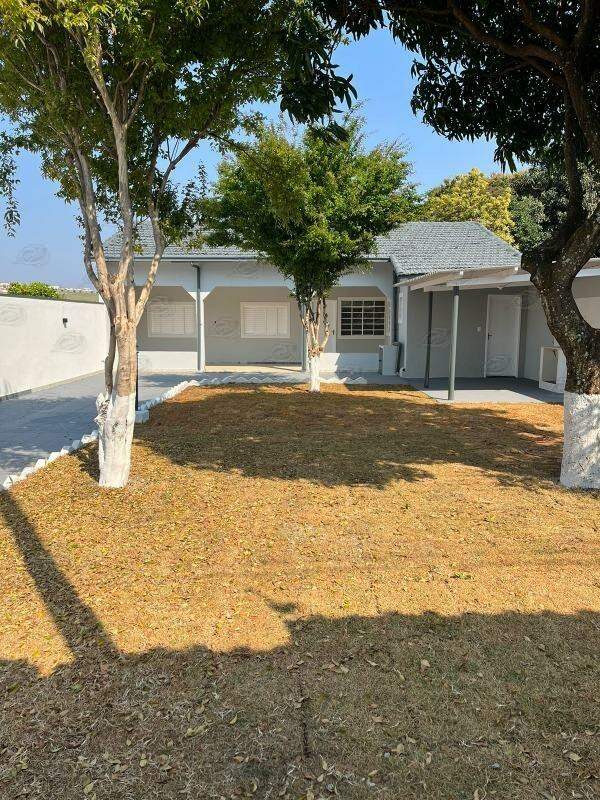 Casa à venda no Bairro Velho: 
