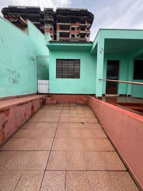 Casa à venda no Centro: 