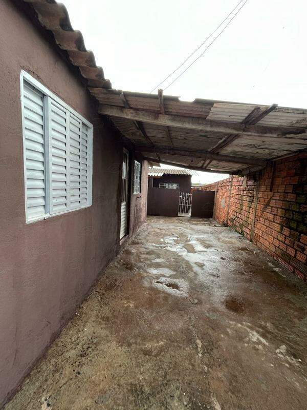 Casa para aluguel no Cruzeiro: 