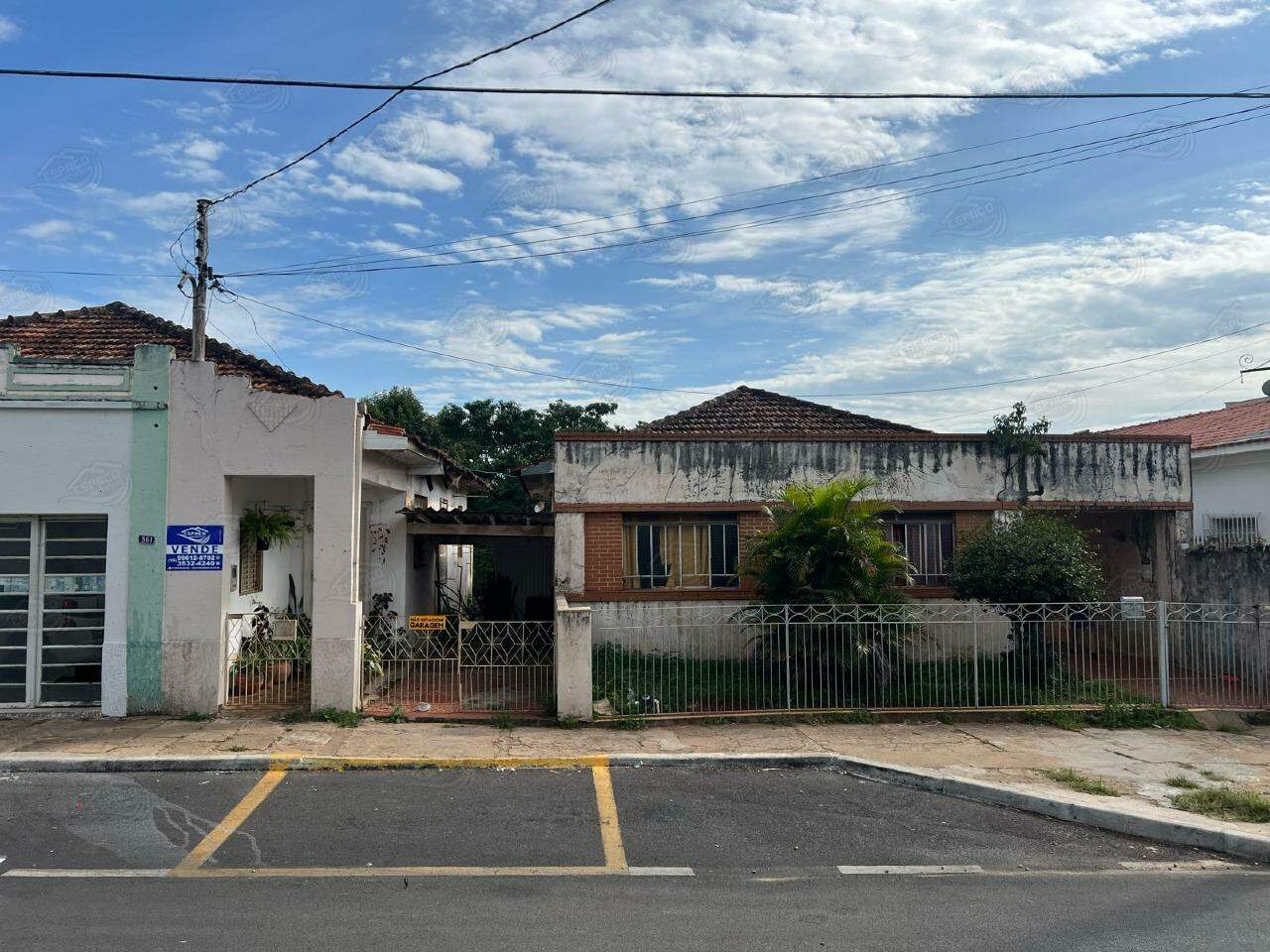 Casa à venda no Centro: 