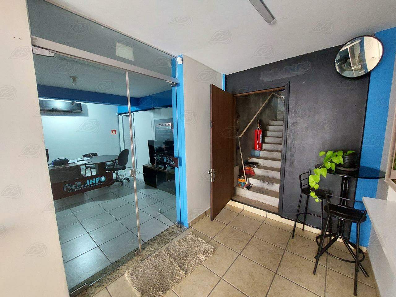 Prédio à venda no Centro: 