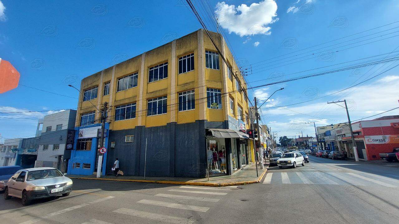 Prédio à venda no Centro: 