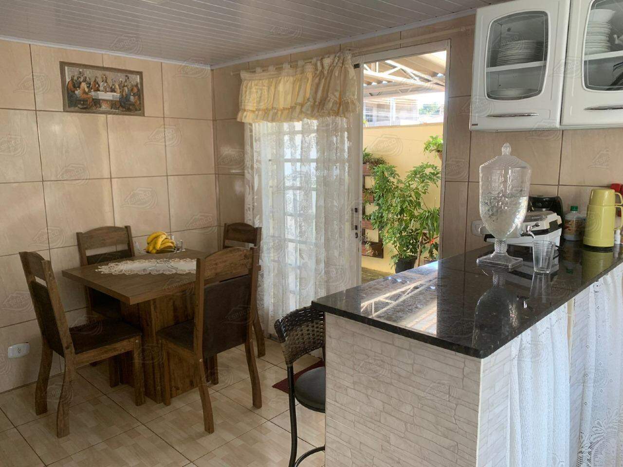 Casa à venda no Condomínio dos Professores: 