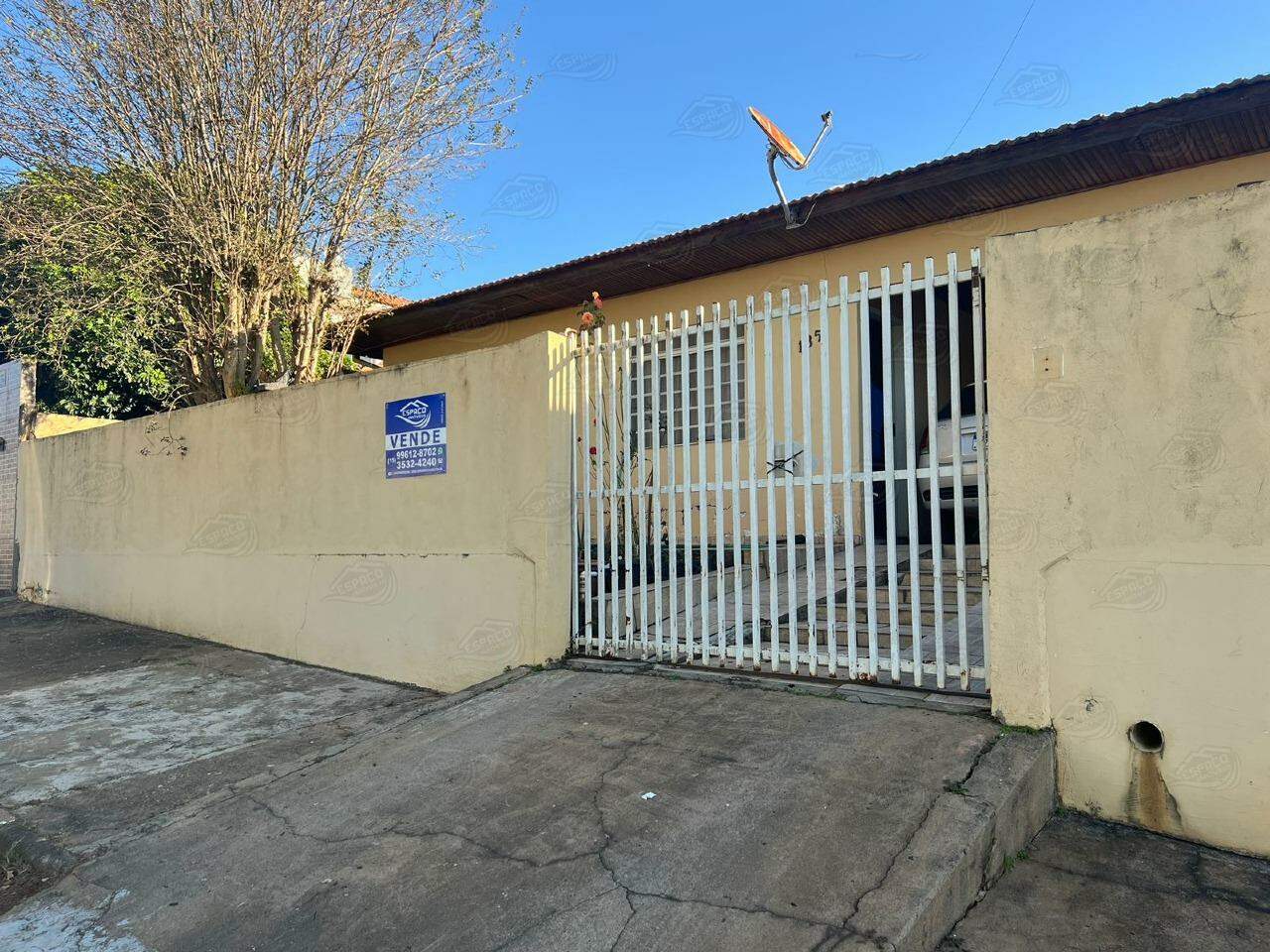 Casa à venda no Centro: 