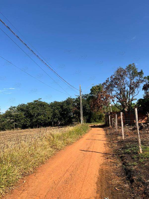 Lote à venda no Bairro Pedra Branca: 