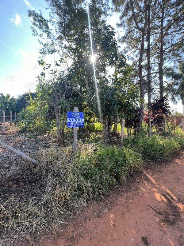 Lote à venda no Bairro Pedra Branca: 