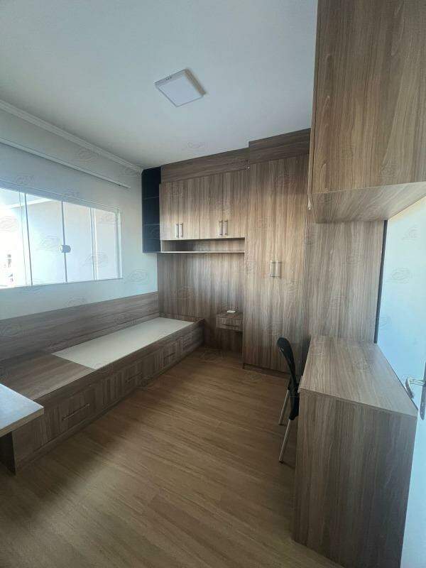 Casa à venda no Condomínio Alto dos Pinheiros: 