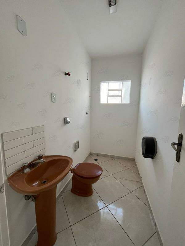 Ponto para aluguel no Vila Jurandir (Vila Jora): 