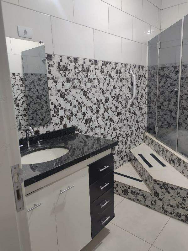 Casa à venda no Centro: 