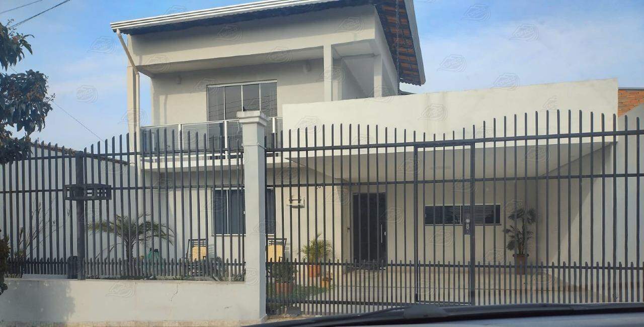 Casa à venda no Bairro São Vicente: 