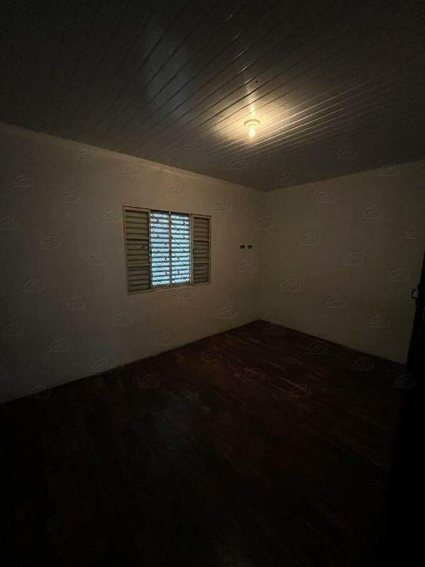 Casa à venda no Centro: 