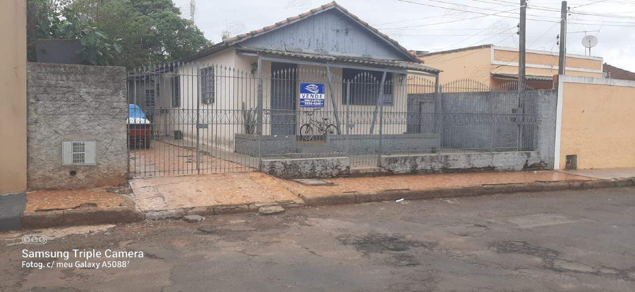 Casa à venda no Jardim Regina: 