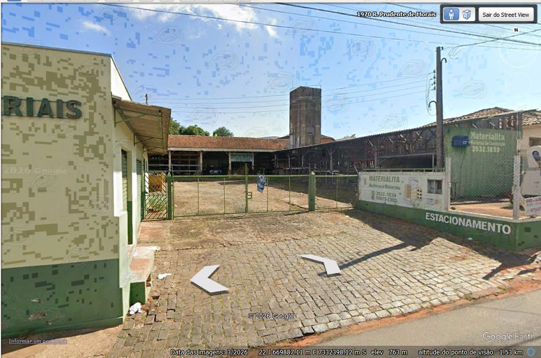 Barracão à venda no Centro: 