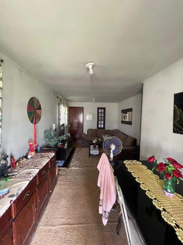 Casa à venda no Parque Centenário: 