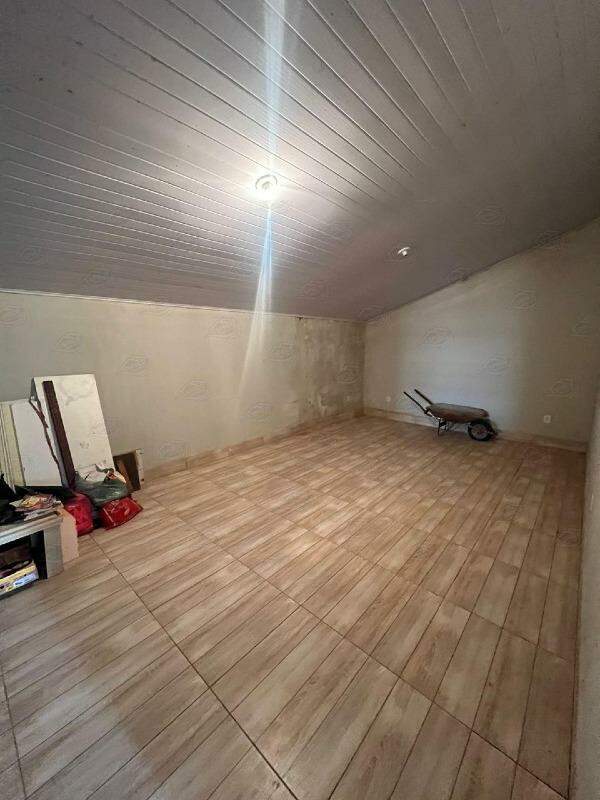 Casa à venda no Parque Centenário: 