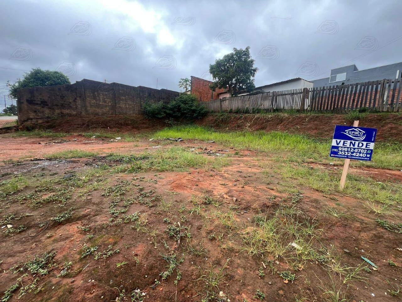 Terreno à venda no Jardim São Paulo: 