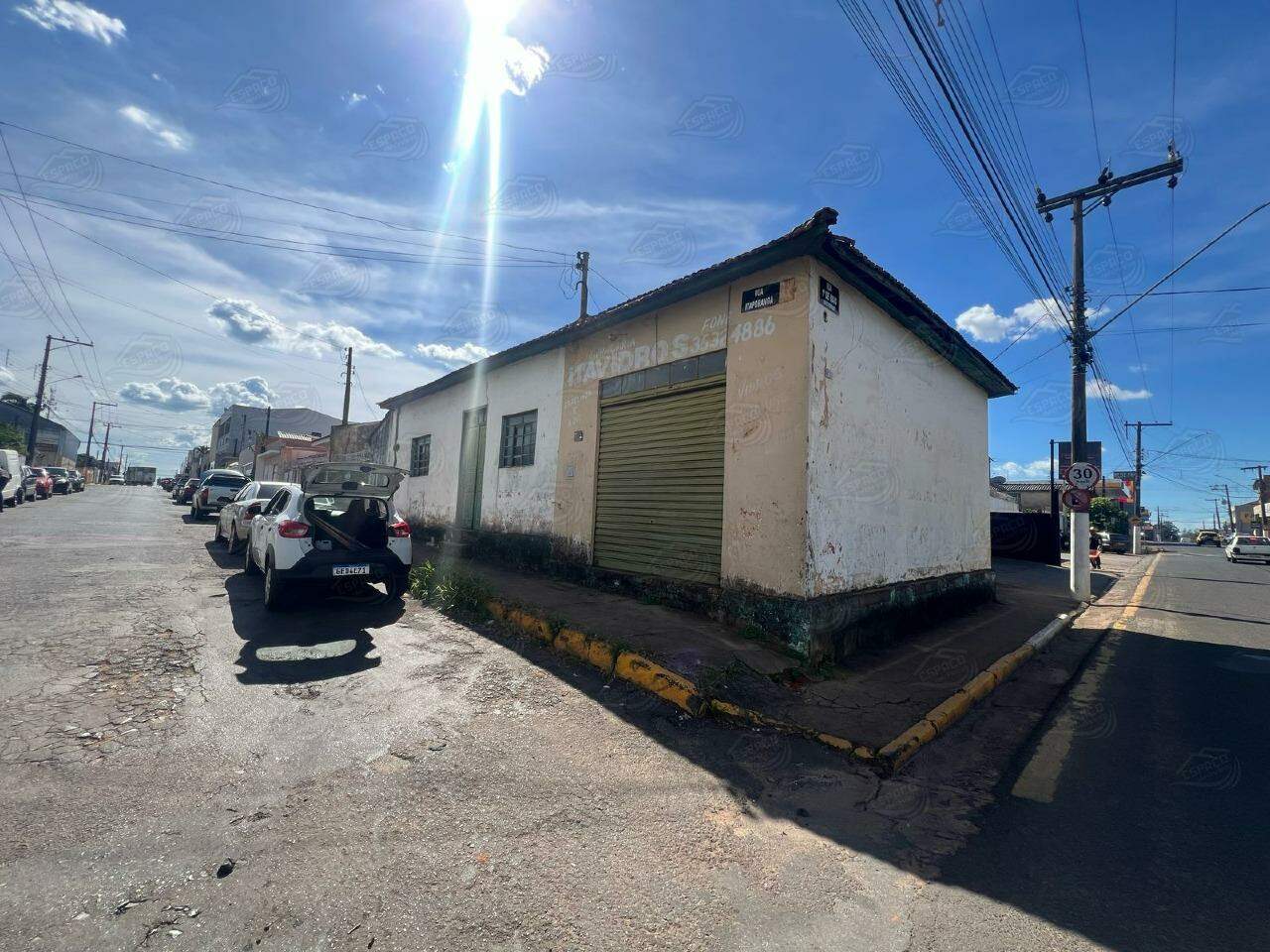 Casa à venda no Centro: 