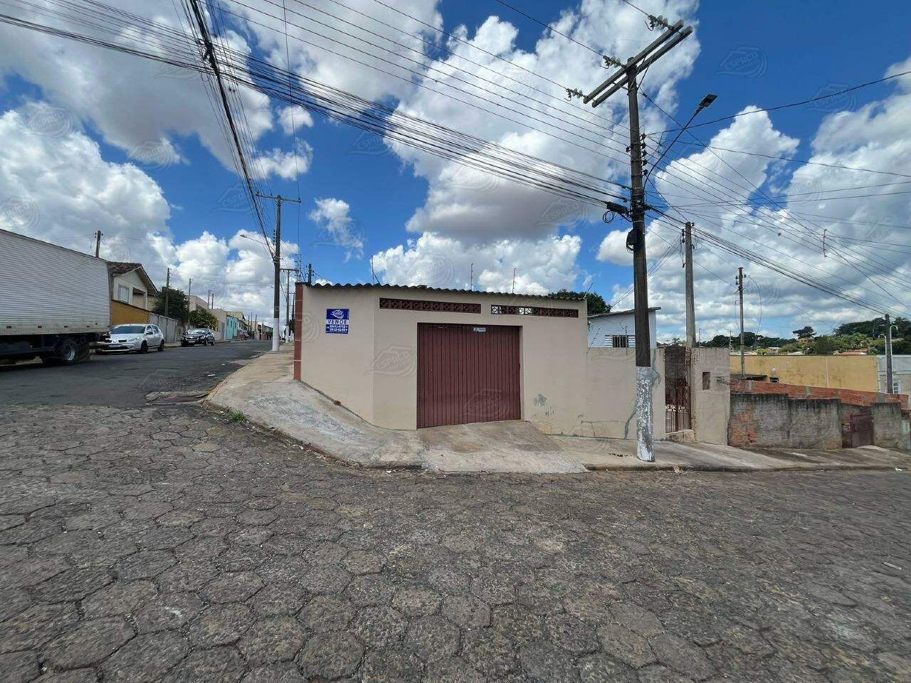 Casa à venda no Bairro Velho: 