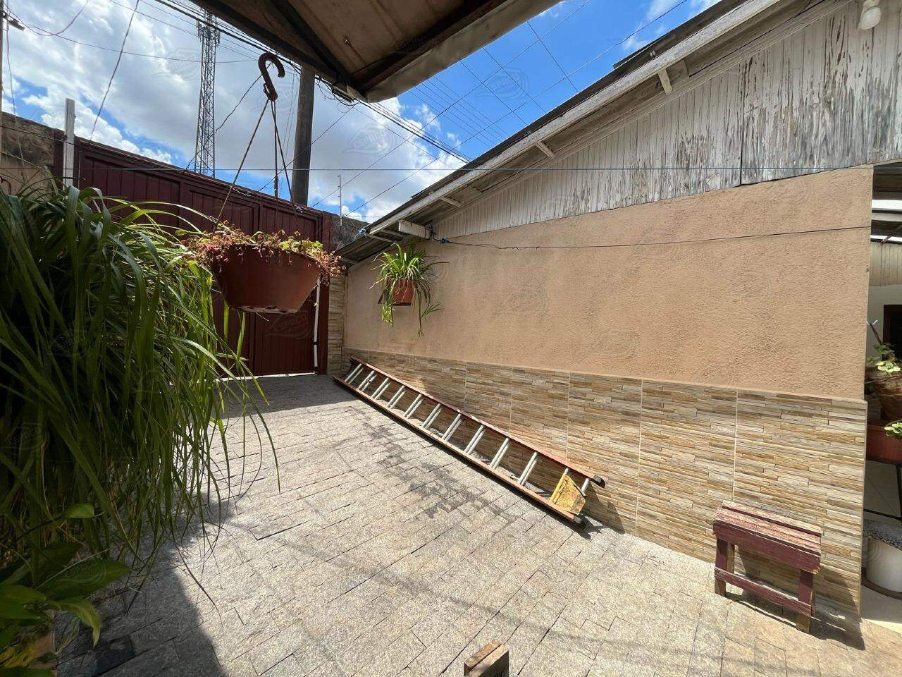 Casa à venda no Bairro Velho: 