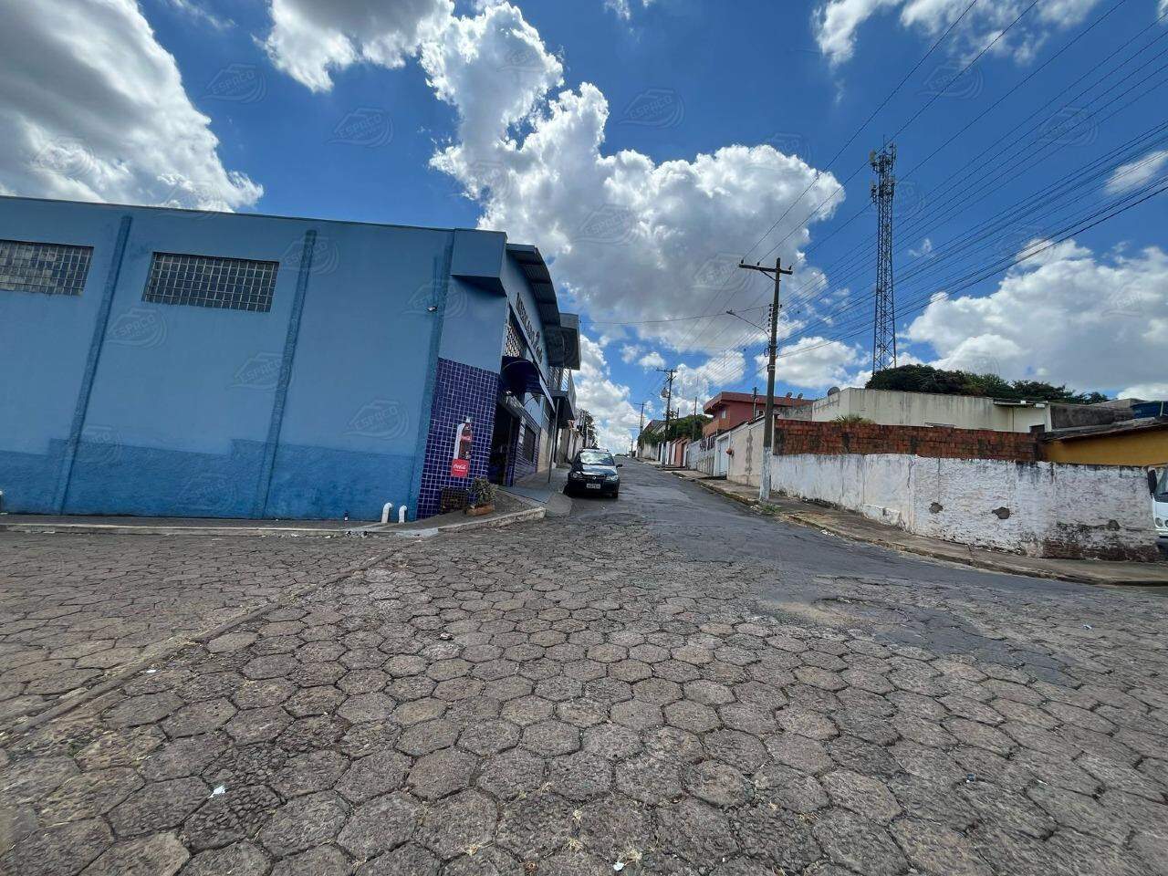 Casa à venda no Bairro Velho: 