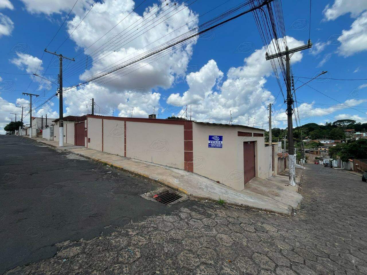 Casa à venda no Bairro Velho: 