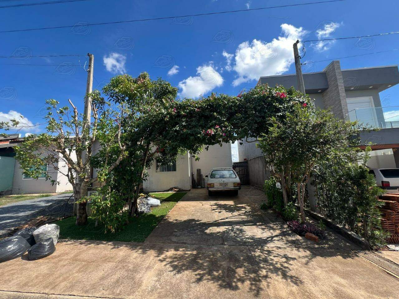 Casa à venda no Condomínio Alto dos Pinheiros: 