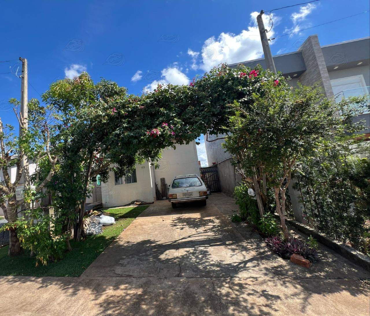 Casa à venda no Condomínio Alto dos Pinheiros: 