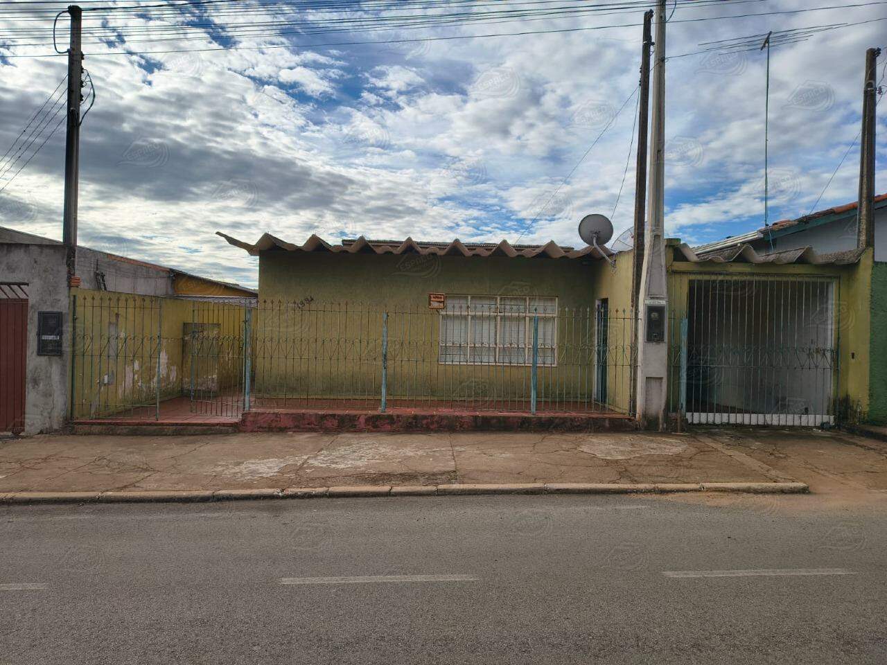 Casa à venda no Santa Terezinha: 