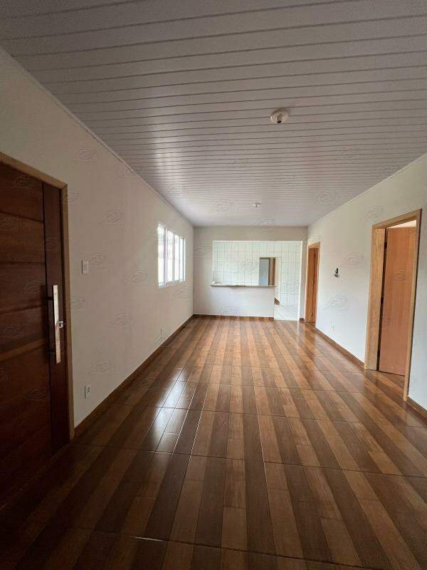 Casa à venda no Centro: 