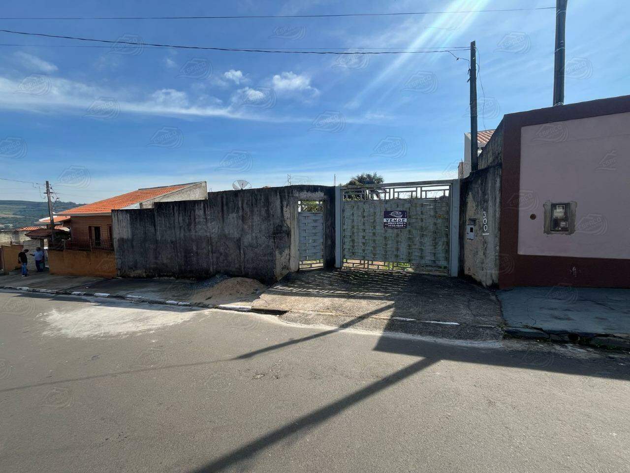 Casa à venda no Jardim Morungava: 