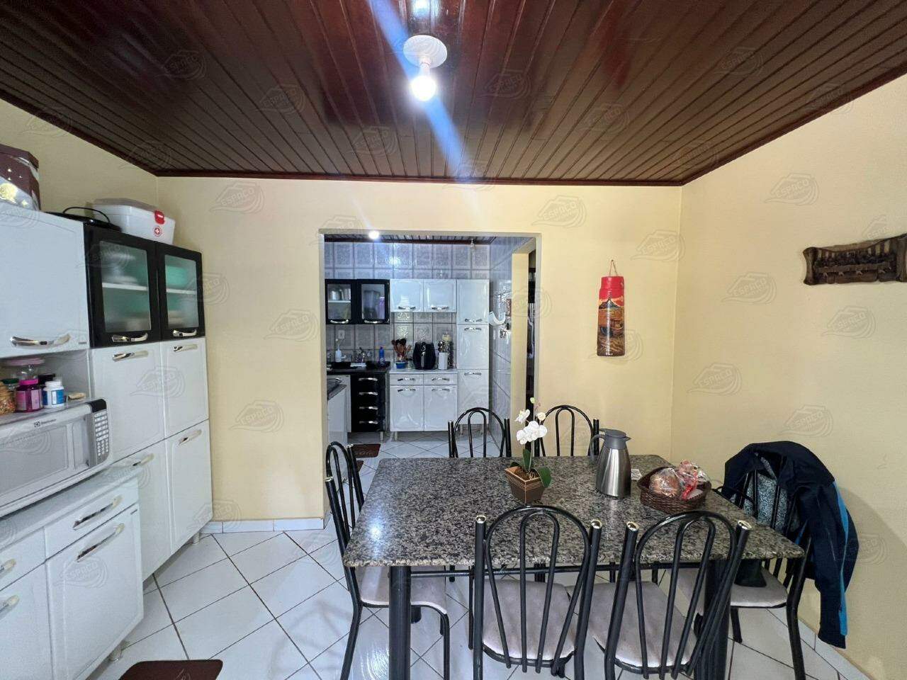 Casa à venda no Brauna: 