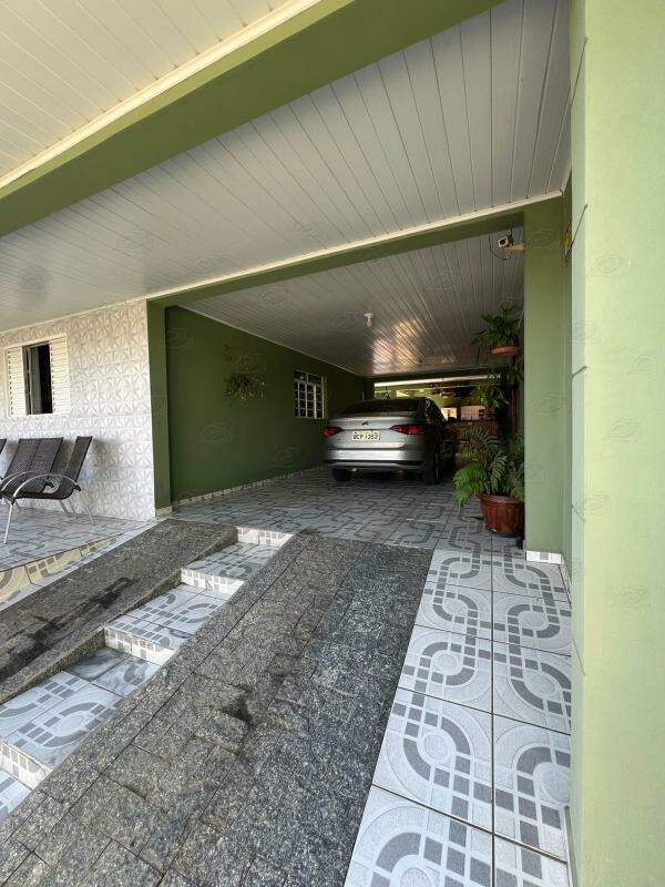 Casa à venda no Brauna: 