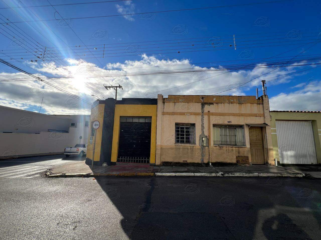 Casa à venda no Centro: 