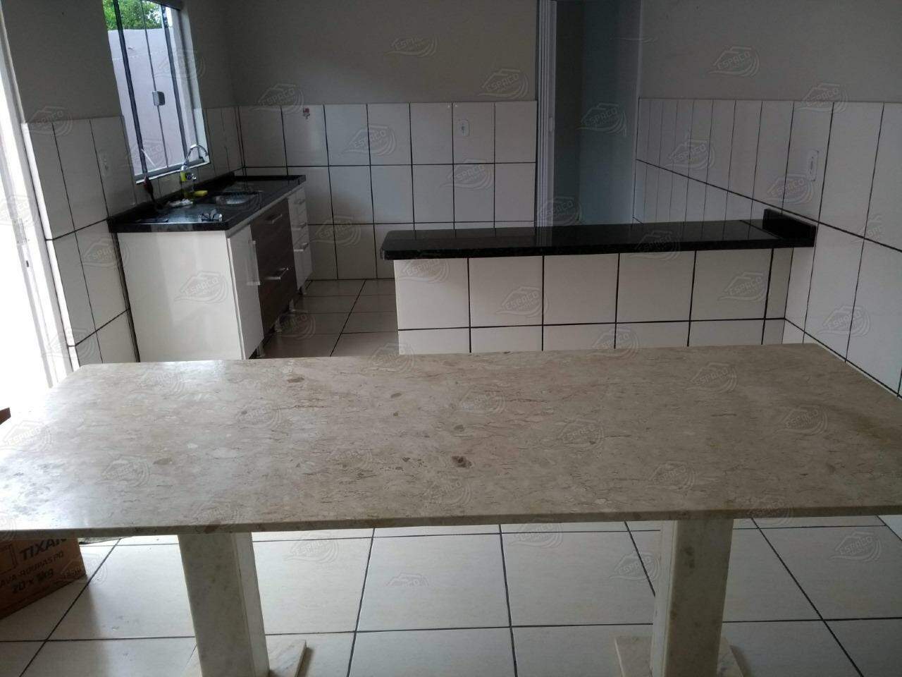 Casa à venda no Jardim Comodoro: 