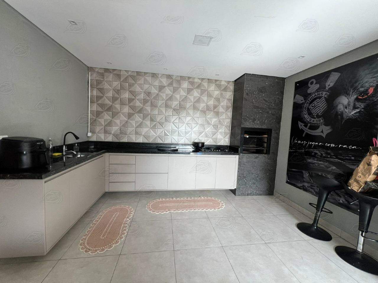Casa à venda no Condomínio Alto dos Pinheiros: 