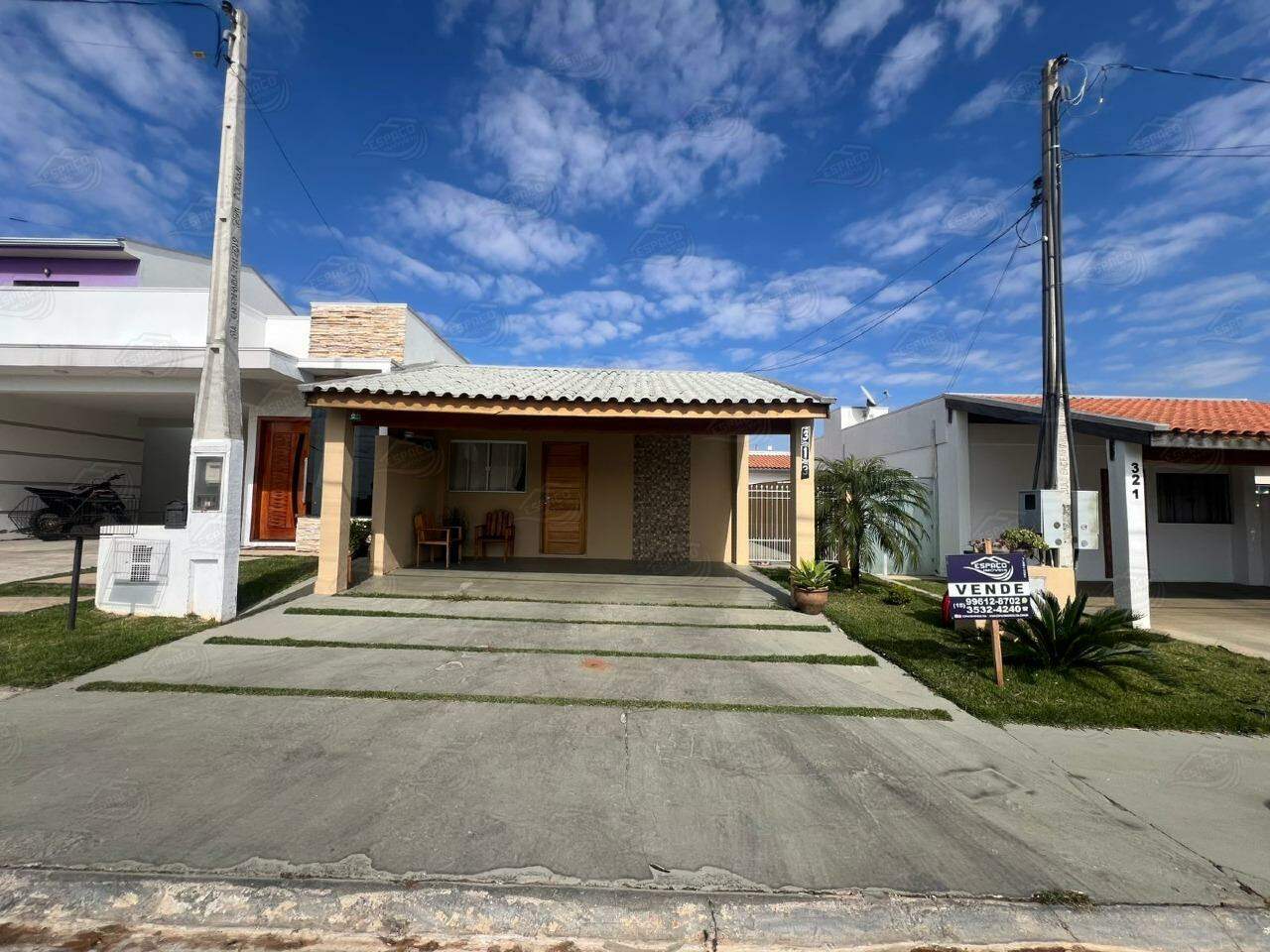 Casa à venda no Condomínio Alto dos Pinheiros: 