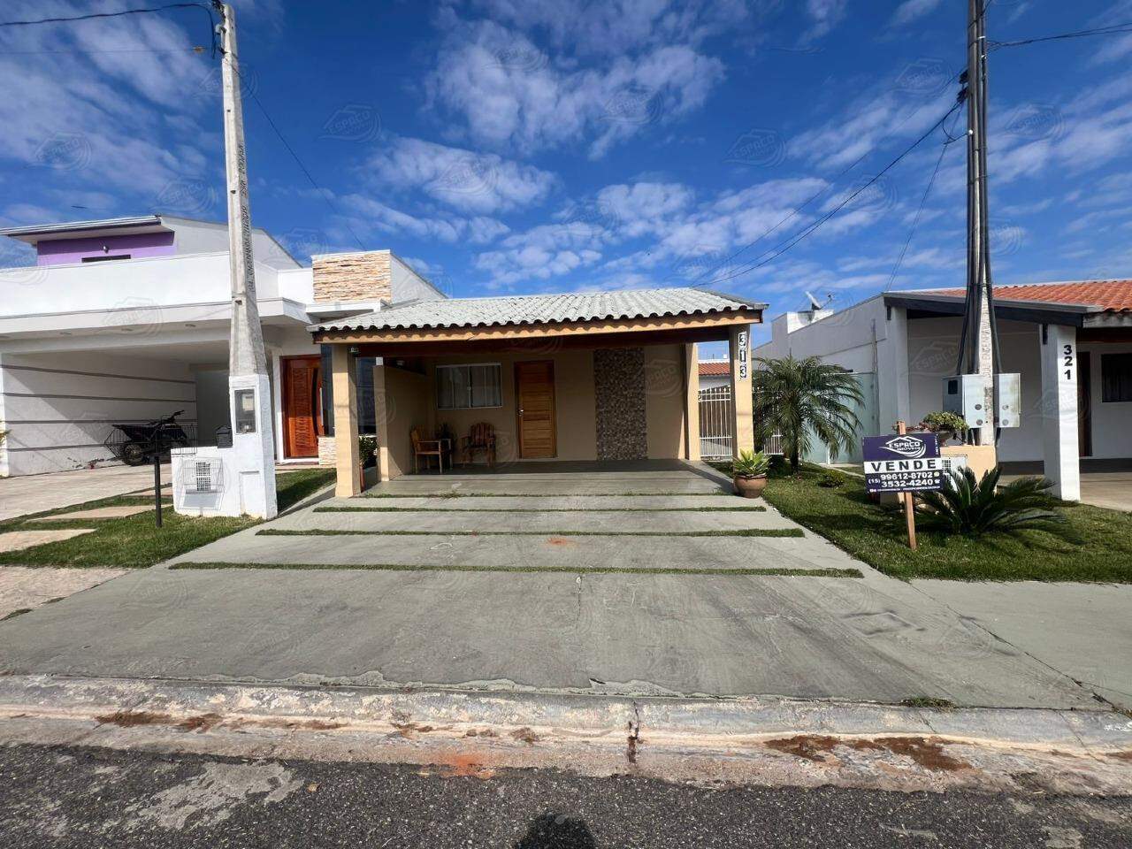 Casa à venda no Condomínio Alto dos Pinheiros: 