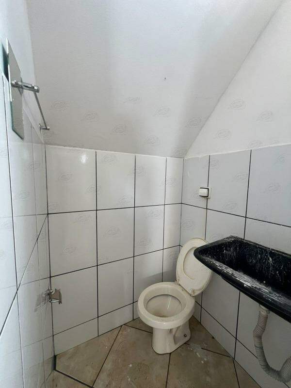 Ponto para aluguel no Centro: 