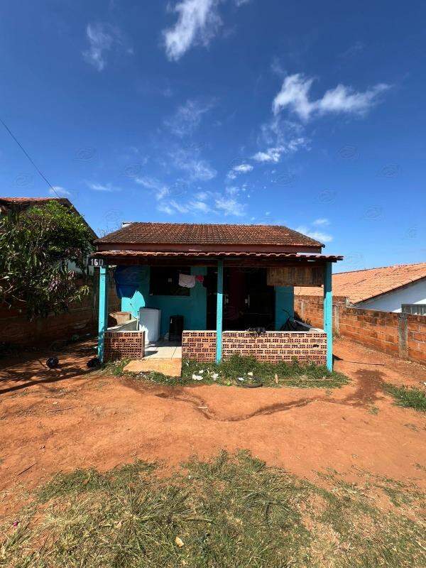 Casa à venda no Brauna: 