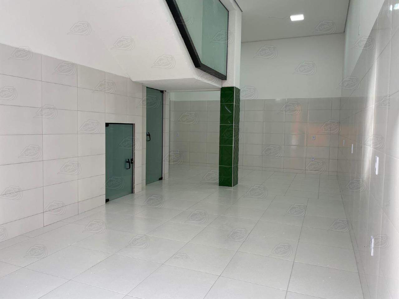 Ponto para aluguel no Centro: 