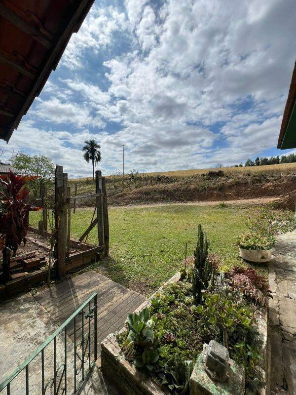 Sítio à venda no São José da Boa Vista: 