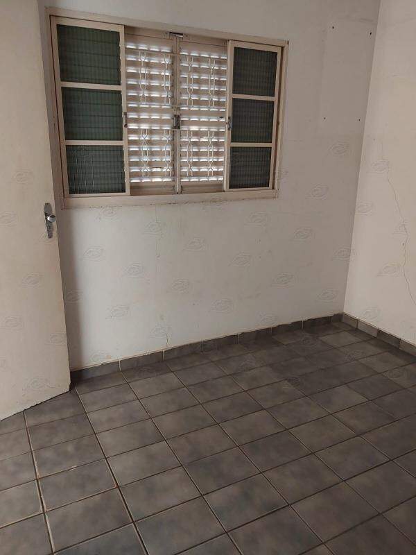 Casa à venda no Centro: 