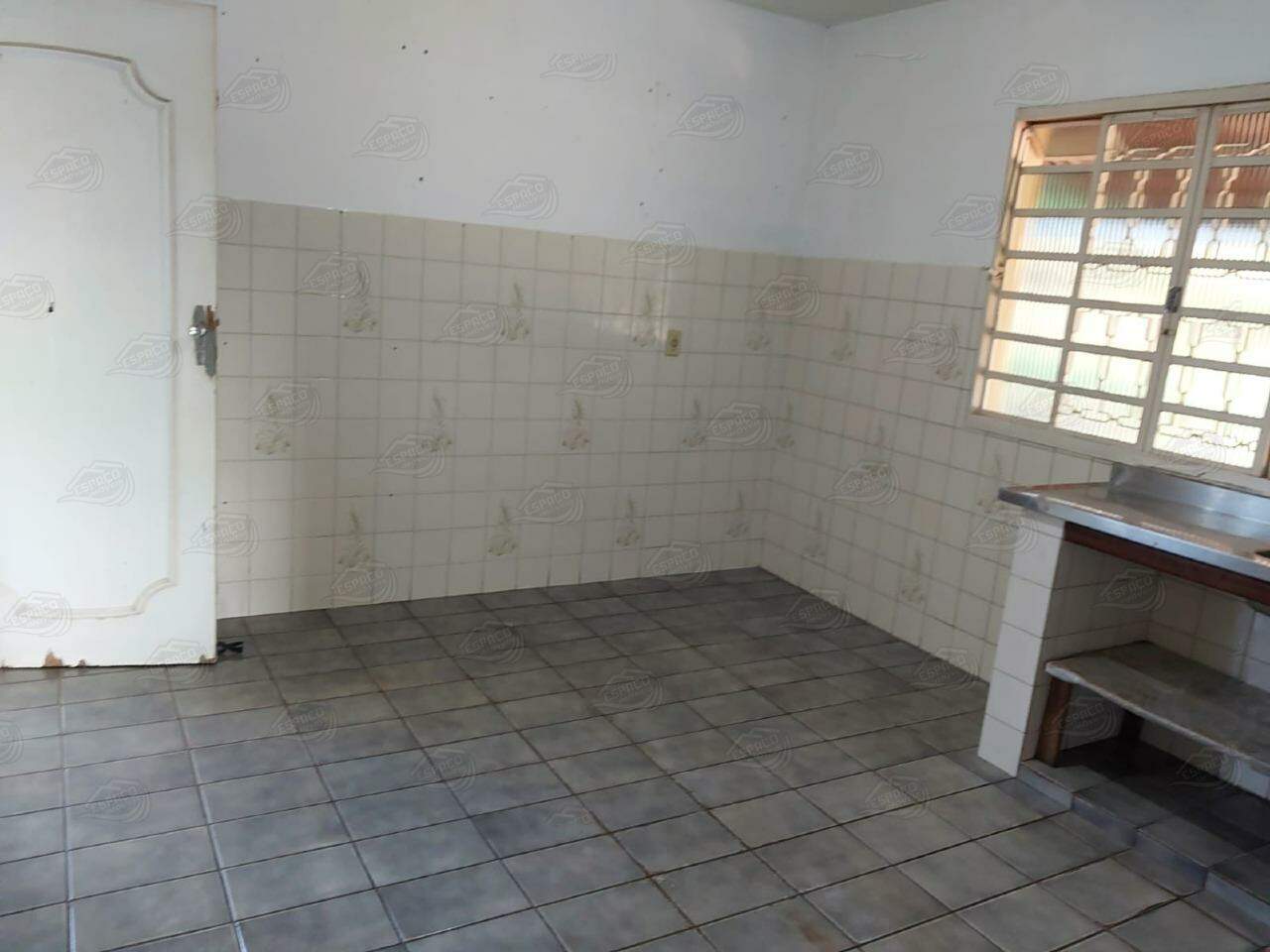 Casa à venda no Centro: 