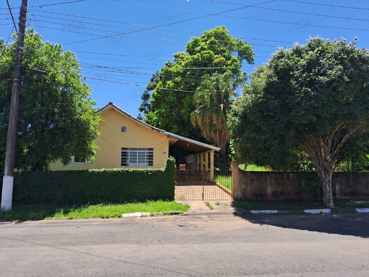 Casa à venda no Centro: 