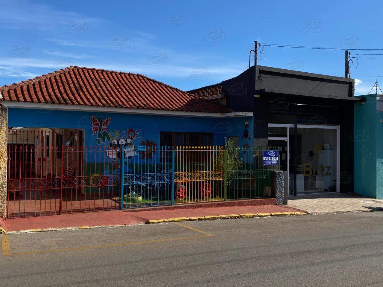 Casa à venda no Centro: 